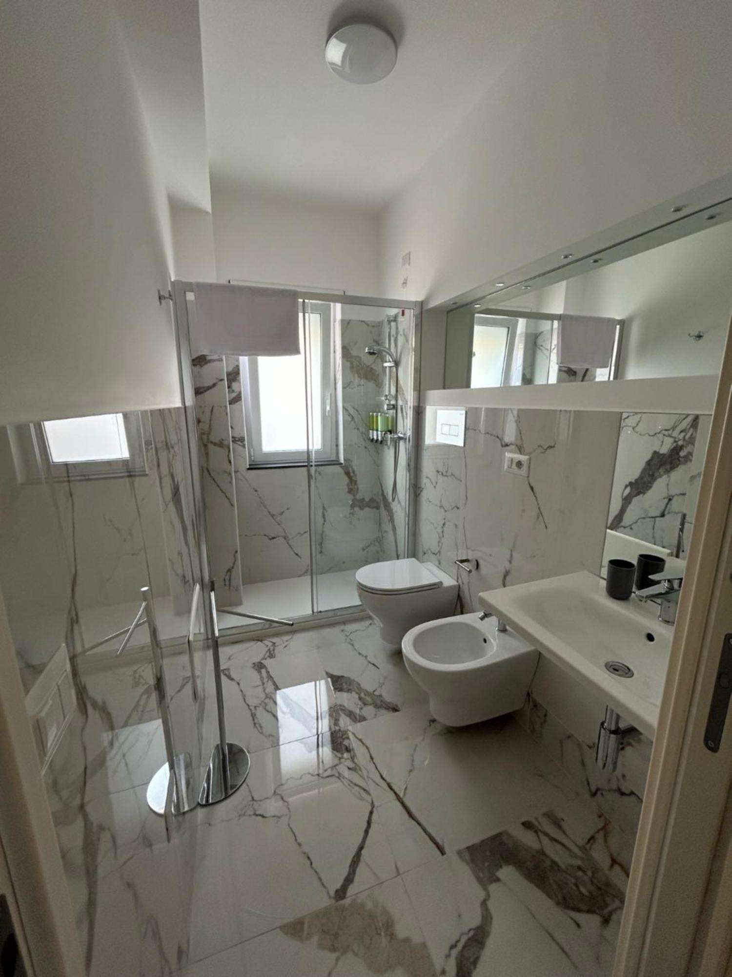 מילאצו Aqua Marine B&B - Rooms And Apartments מראה חיצוני תמונה