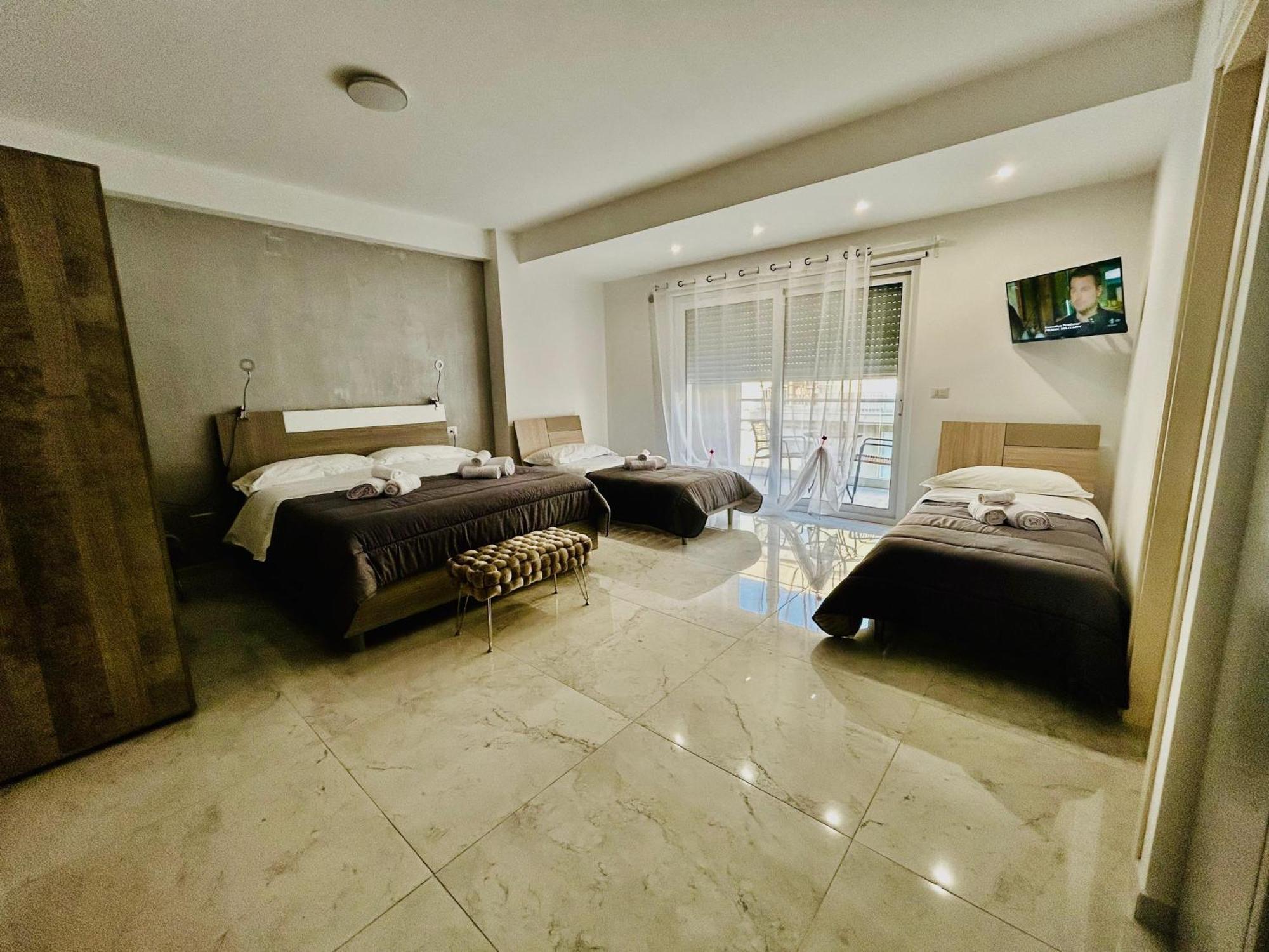 מילאצו Aqua Marine B&B - Rooms And Apartments מראה חיצוני תמונה